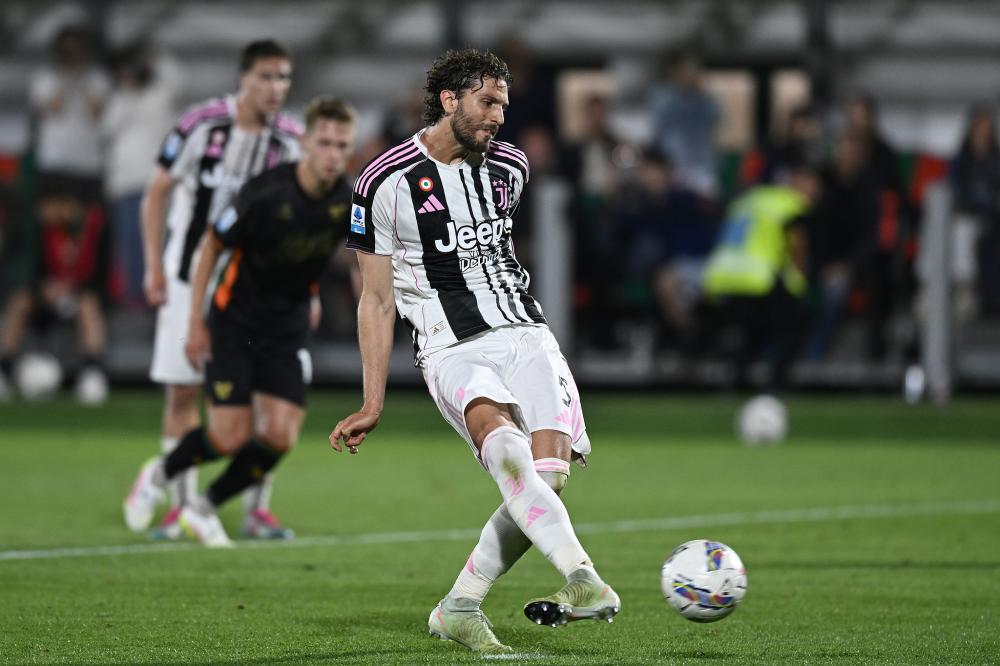 米体：霍伊伦像卡瓦尼或早期伊瓜因，对球队进攻端是锦上添花